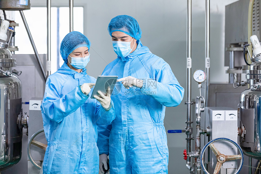 化工廠工人身穿無菌服工作高清圖片下載-正版圖片501648056-攝圖網計算機軟件的技術開發